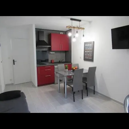 Apartment 5 Min A Pieds De La *