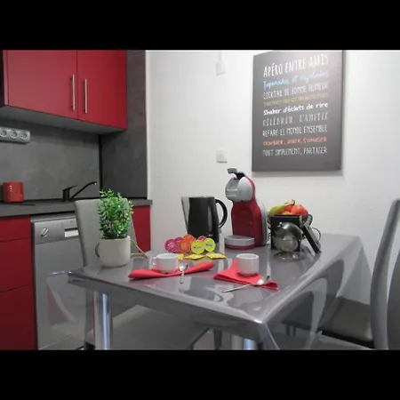 Apartment 5 Min A Pieds De La Les Lecques